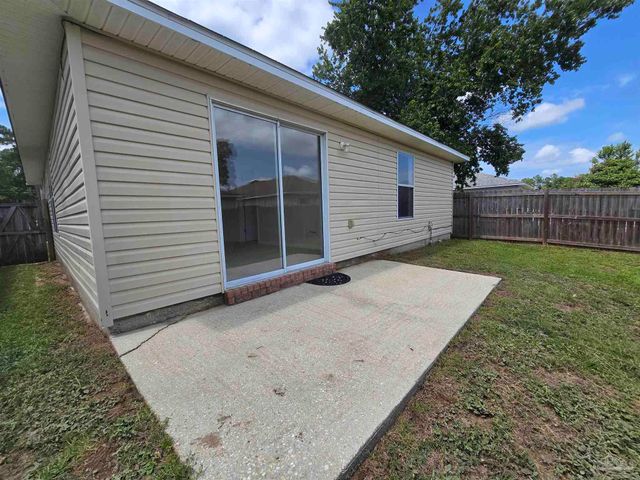 1082 Antigua Cir, Pensacola, FL 32506