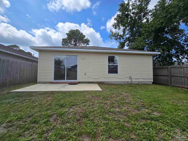 1082 Antigua Cir, Pensacola, FL 32506