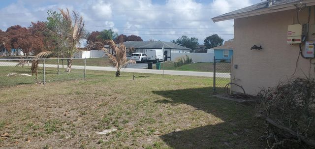 2398 SW Susset Lane, Port St. Lucie, Port St Lucie, FL 34953