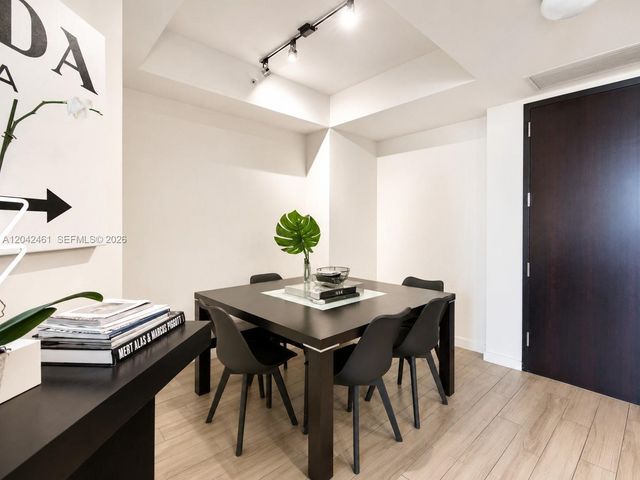 999 SW 1st Avenue 2211, Miami, FL 33130