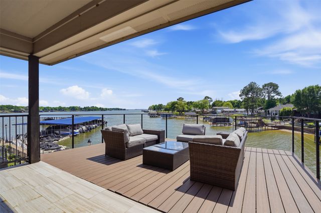 134 Marina Drive, Mabank, TX 75156