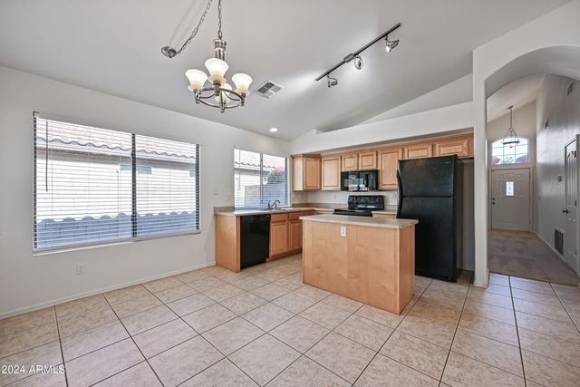7160 E Lindner Avenue, Mesa, AZ 85209