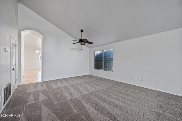 7160 E Lindner Avenue, Mesa, AZ 85209