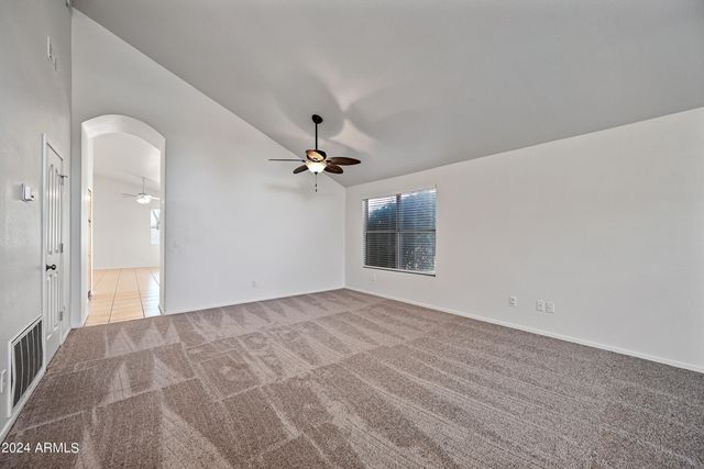7160 E Lindner Avenue, Mesa, AZ 85209