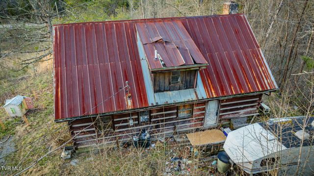 7389 Lone Star Road, Kingsport, TN 37660