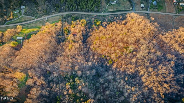 7389 Lone Star Road, Kingsport, TN 37660