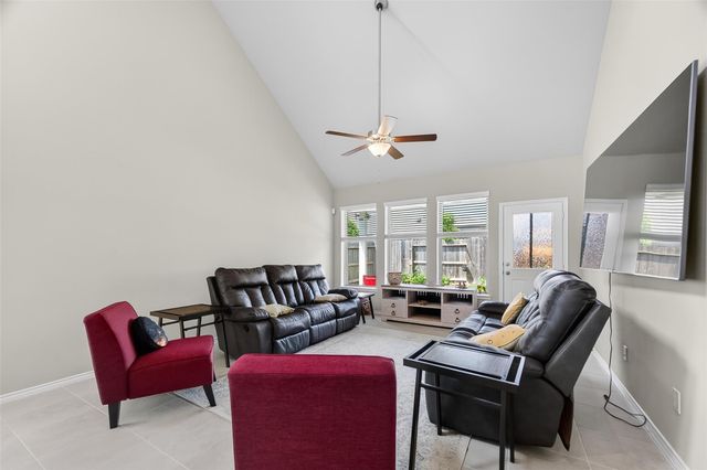 2739 Meadow View Lane, Conroe, TX 77385