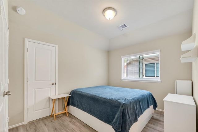 2739 Meadow View Lane, Conroe, TX 77385