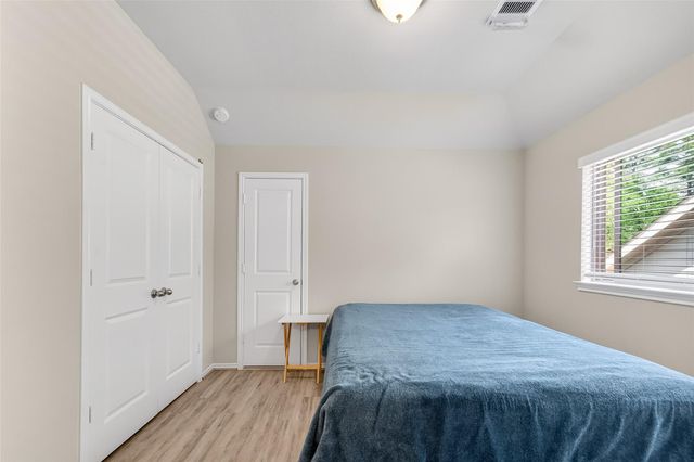 2739 Meadow View Lane, Conroe, TX 77385