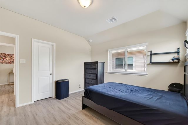 2739 Meadow View Lane, Conroe, TX 77385