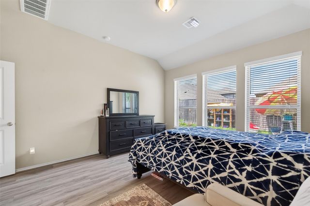 2739 Meadow View Lane, Conroe, TX 77385