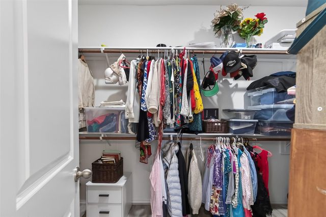 2739 Meadow View Lane, Conroe, TX 77385