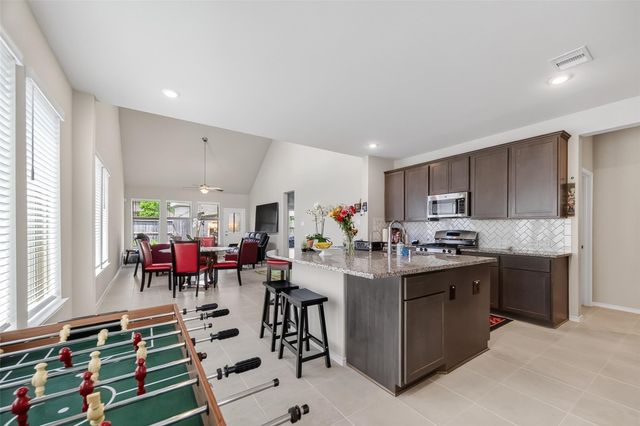 2739 Meadow View Lane, Conroe, TX 77385