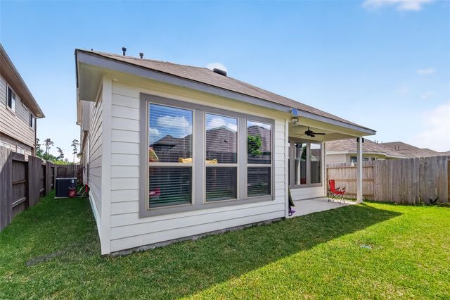 2739 Meadow View Lane, Conroe, TX 77385