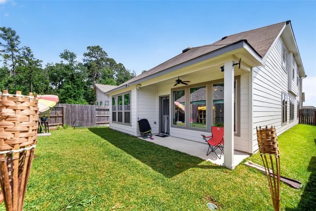 2739 Meadow View Lane, Conroe, TX 77385