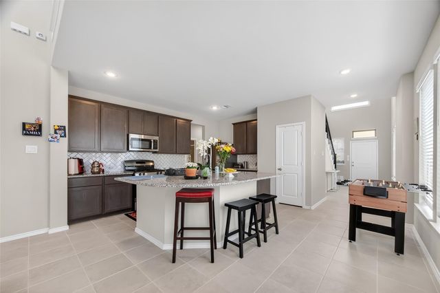 2739 Meadow View Lane, Conroe, TX 77385