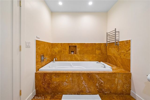 204 18th St, Paso Robles, CA 93446