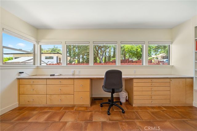 204 18th St, Paso Robles, CA 93446