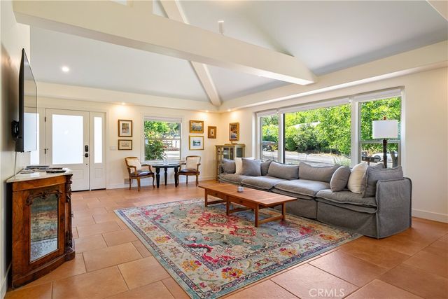 204 18th St, Paso Robles, CA 93446