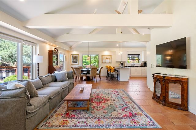 204 18th St, Paso Robles, CA 93446