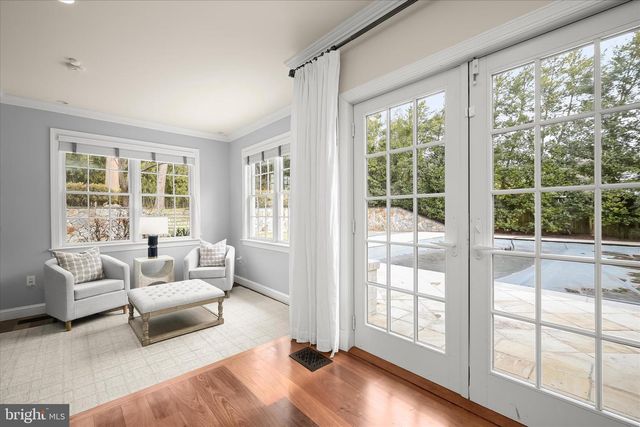 6801 NEWBOLD DR, Bethesda, MD 20817