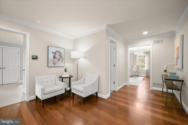 6801 NEWBOLD DR, Bethesda, MD 20817