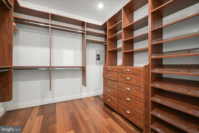 6801 NEWBOLD DR, Bethesda, MD 20817