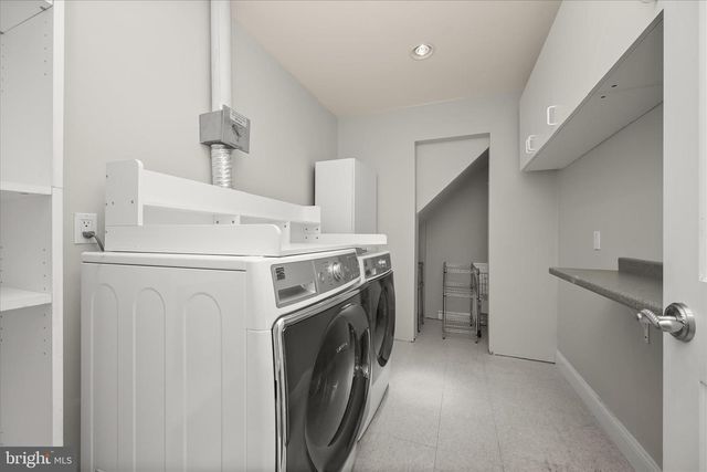 6801 NEWBOLD DR, Bethesda, MD 20817