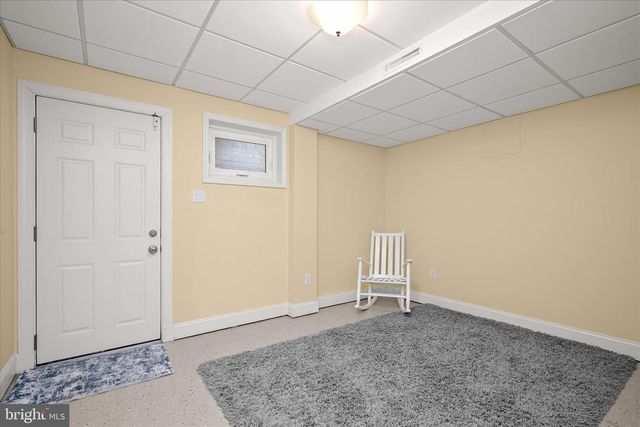 6801 NEWBOLD DR, Bethesda, MD 20817