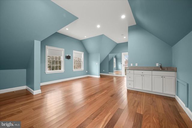 6801 NEWBOLD DR, Bethesda, MD 20817