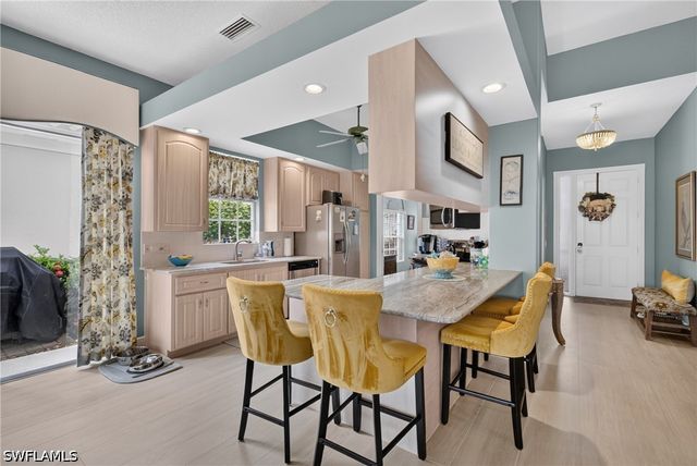 3204 Benicia CT, Naples, FL 34109