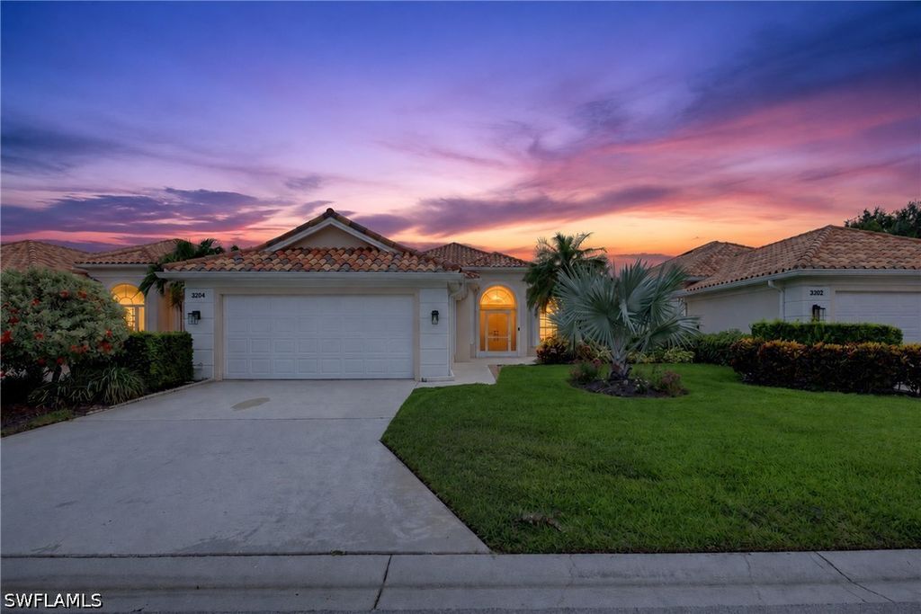 3204 Benicia CT, Naples, FL 34109