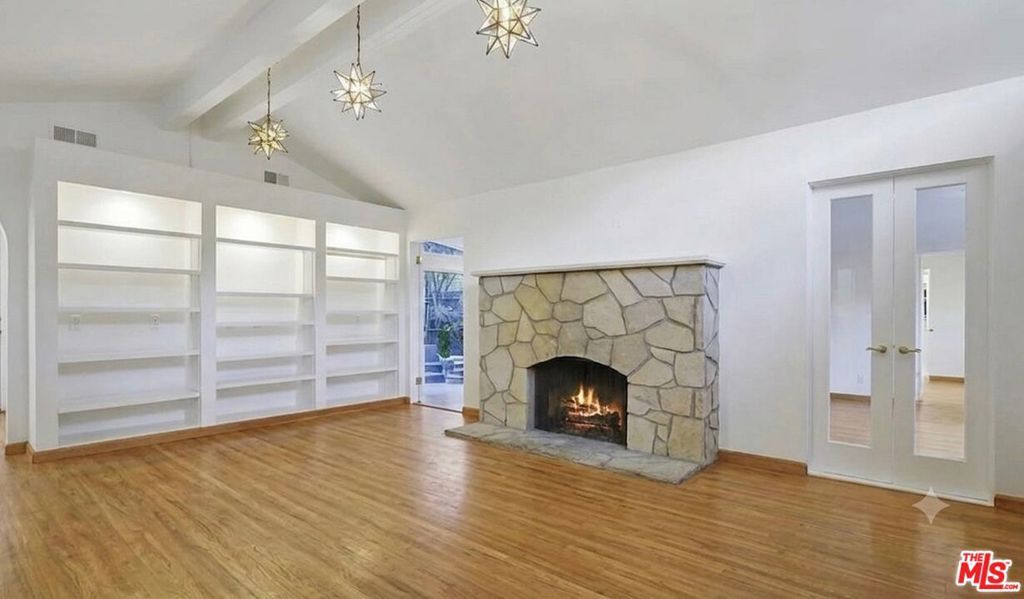 2427 Liberty Lane, Topanga, CA 90290 — photo 2