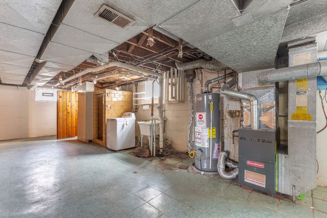 135 Puritan Place 135 Puritan Place, Dayton, OH 45420