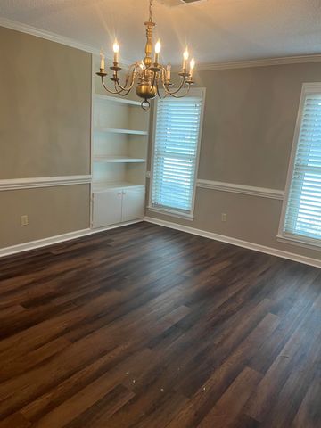 3490 SUMMERDALE DR, Bartlett, TN 38133