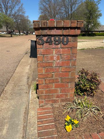 3490 SUMMERDALE DR, Bartlett, TN 38133