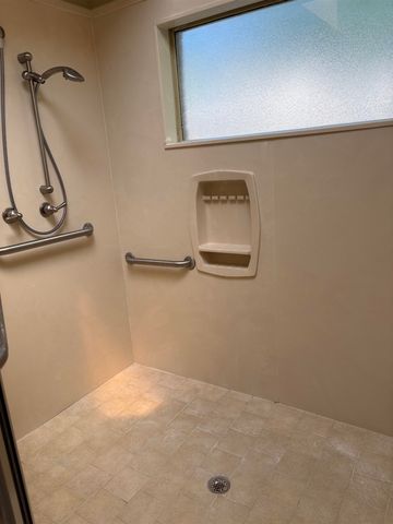 3490 SUMMERDALE DR, Bartlett, TN 38133