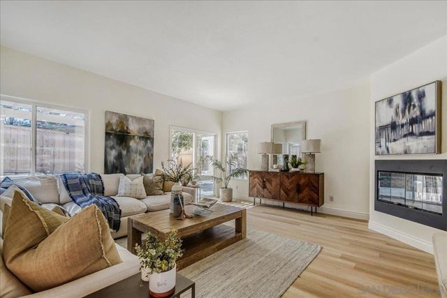 1974 Olivia Gln, Escondido, CA 92025