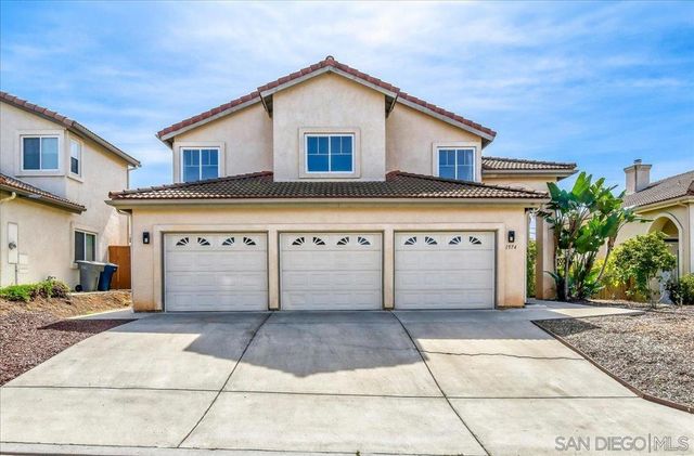 1974 Olivia Gln, Escondido, CA 92025