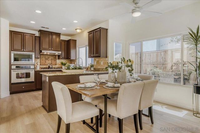 1974 Olivia Gln, Escondido, CA 92025