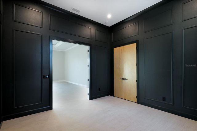 2414 BAYSHORE ROAD, Nokomis, FL 34275