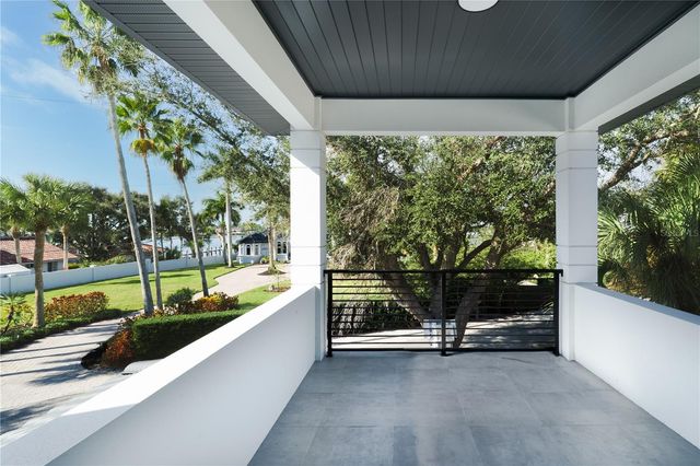 2414 BAYSHORE ROAD, Nokomis, FL 34275