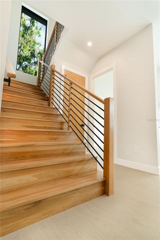 2414 BAYSHORE ROAD, Nokomis, FL 34275