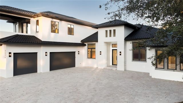 2414 BAYSHORE ROAD, Nokomis, FL 34275