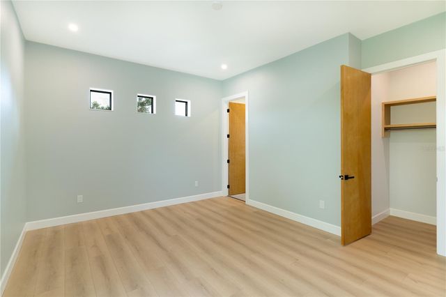 2414 BAYSHORE ROAD, Nokomis, FL 34275