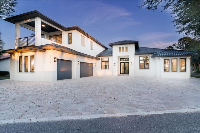 2414 BAYSHORE ROAD, Nokomis, FL 34275