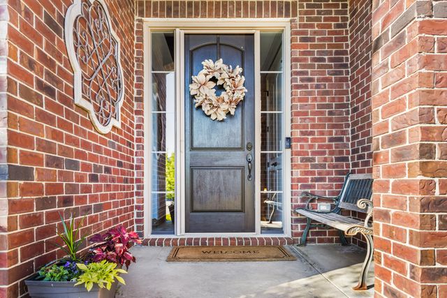 24523 Pinnacle Circle, Lyon Twp, MI 48178
