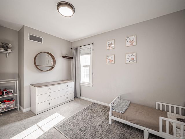 2707 E Chandler Avenue, Evansville, IN 47714