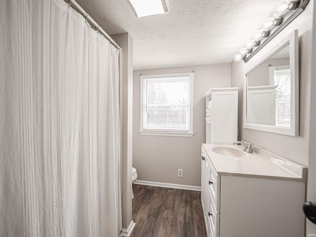 2707 E Chandler Avenue, Evansville, IN 47714