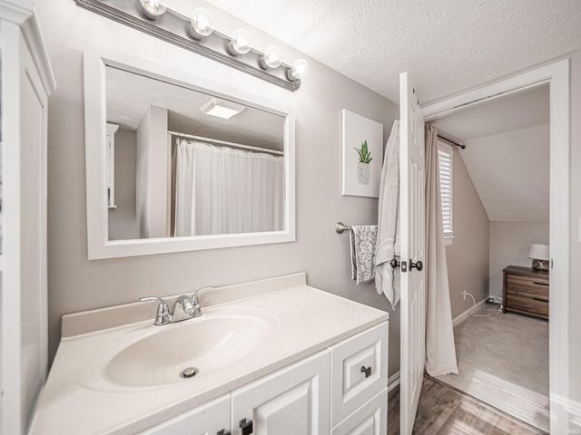 2707 E Chandler Avenue, Evansville, IN 47714